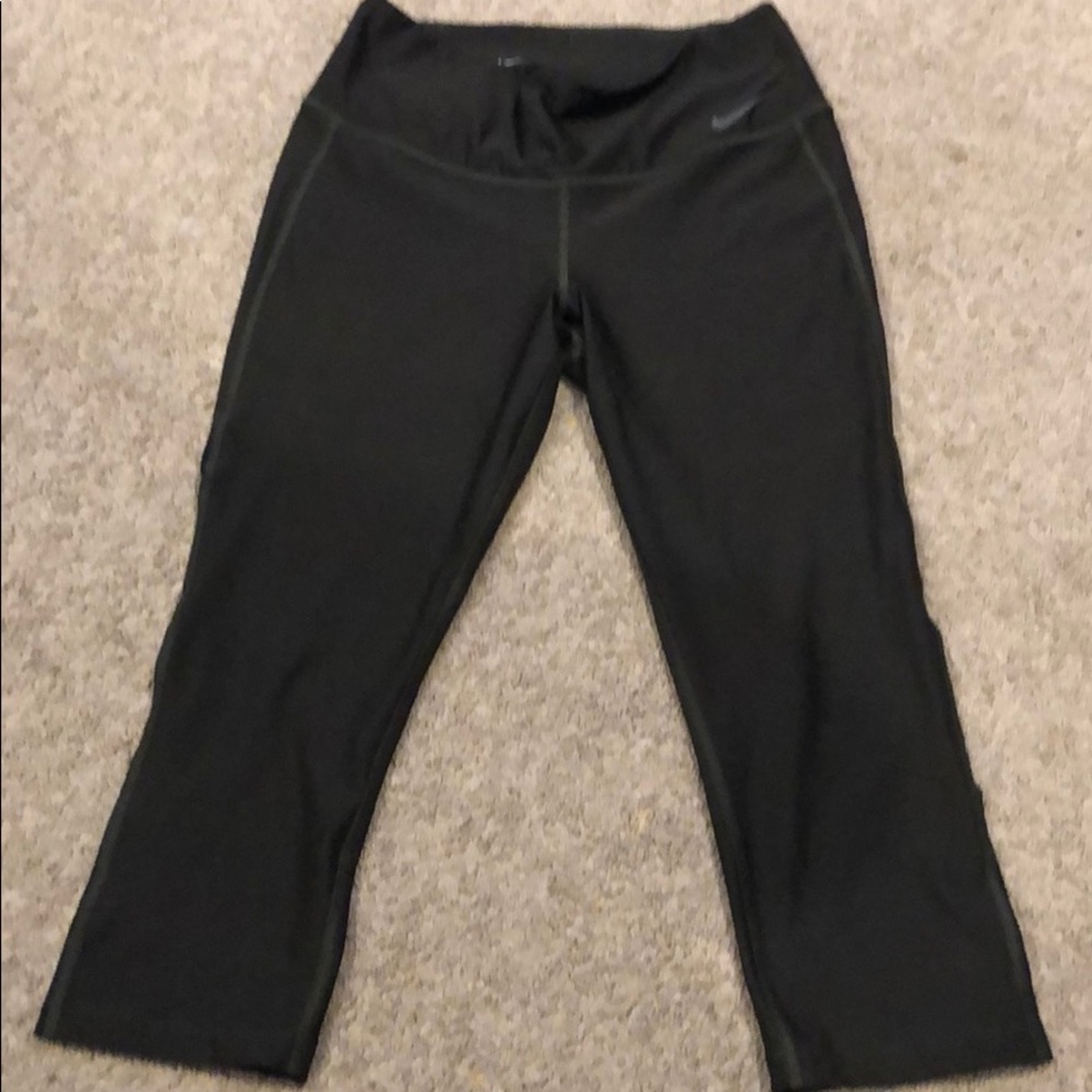 Nike Capri tights